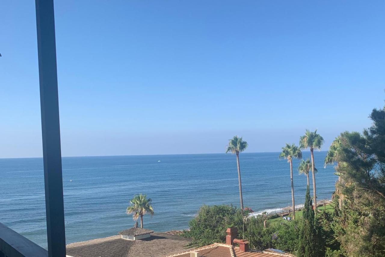Lovely Beachfront Apartment In Calahonda Sitio de Calahonda 외부 사진